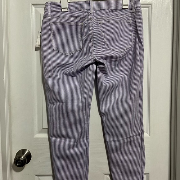 pants - Picture 2 of 6